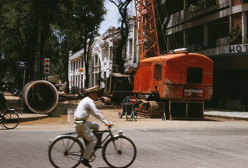 Anh doc: Lap ong nuoc khong lo o Sai Gon nam 1966