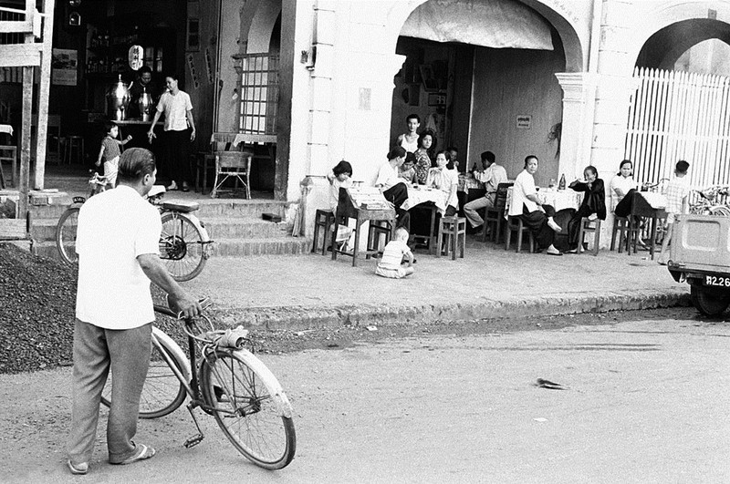 Anh doc ve hang rong via he Sai Gon nam 1959-Hinh-9