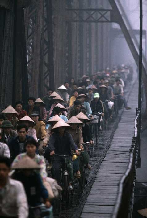 Viet Nam cuoi thap nien 1990 trong anh cua Hiroji Kubota (1)