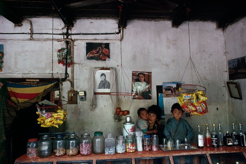 Anh doc ve cuoc song o xu so Bhutan nam 1992 (1)-Hinh-13