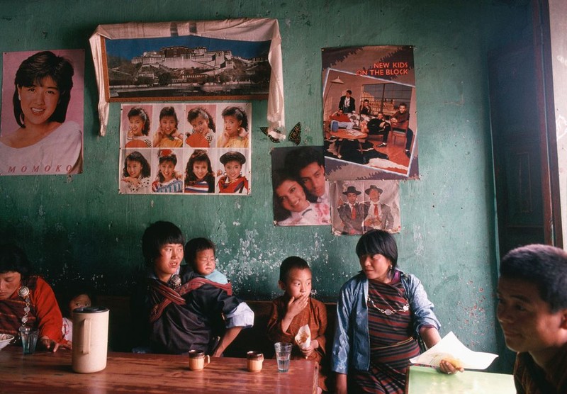 Anh doc ve cuoc song o xu so Bhutan nam 1992 (2)-Hinh-11