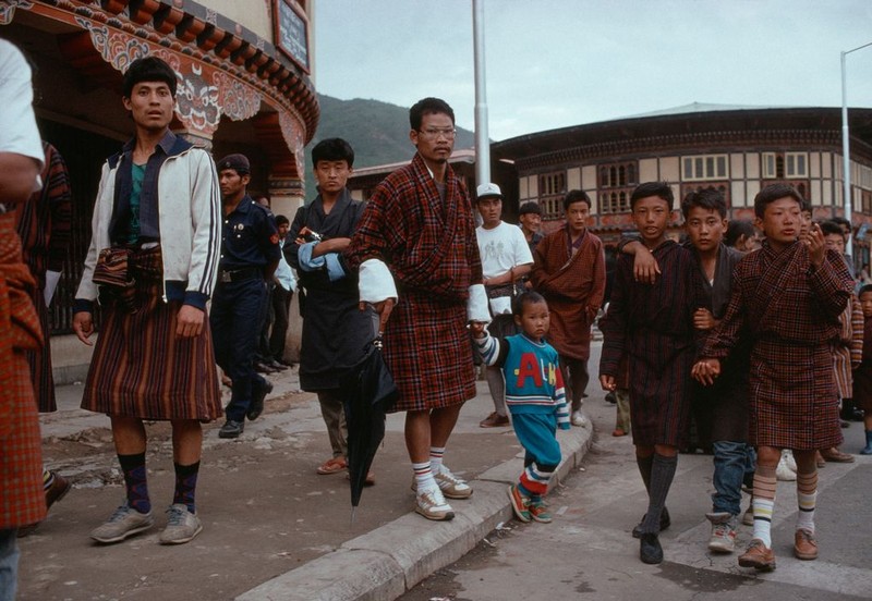 Anh doc ve cuoc song o xu so Bhutan nam 1992 (2)-Hinh-13