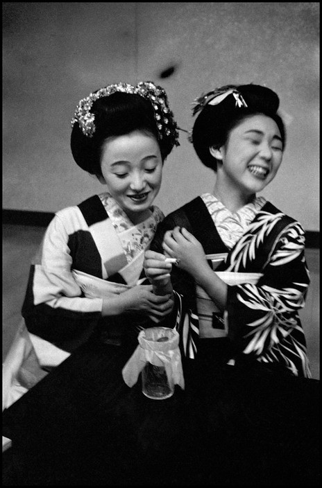 Kham pha the gioi bi mat cua geisha Nhat Ban nam 1956-Hinh-12
