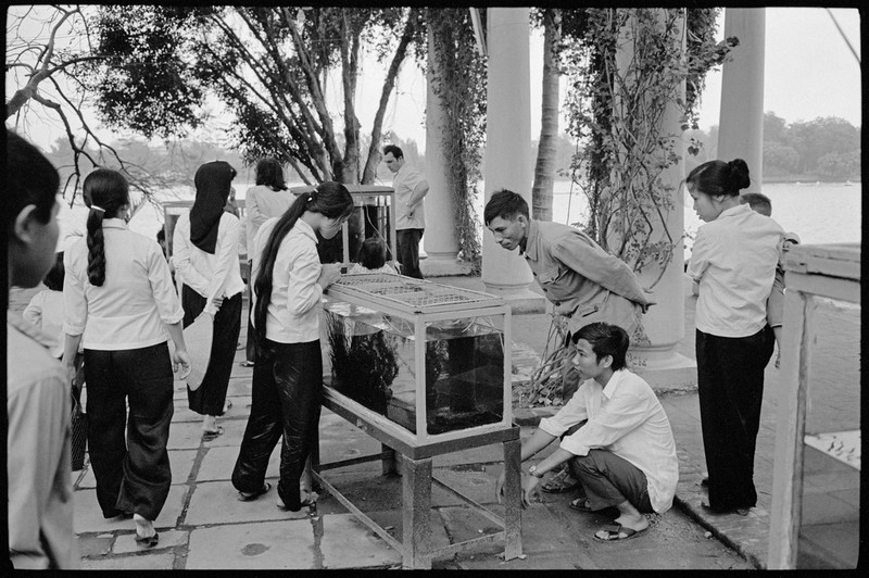 Viet Nam nam 1975 trong anh cua phong vien Iran (1)-Hinh-11