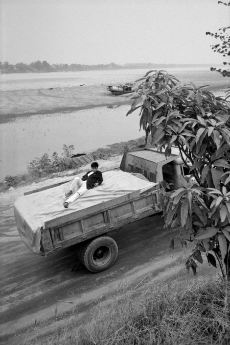 Loat anh de doi ve thanh pho Vientiane thap nien 1990 (1)-Hinh-16