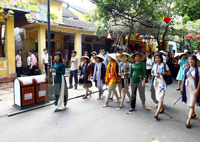 Toan canh tong duyet cac hoat dong cua Tuan le Cap cao APEC 2017-Hinh-14