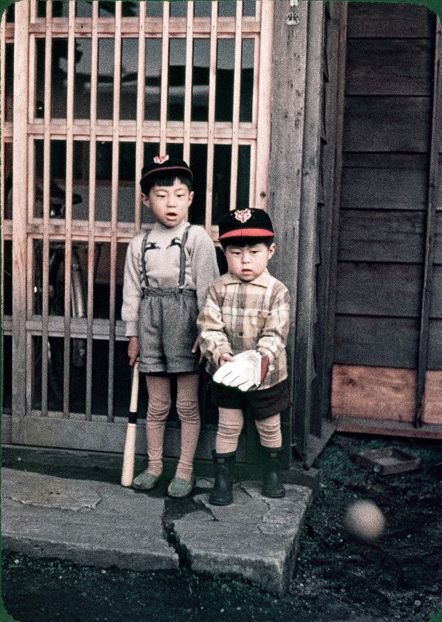 Anh tre em Nhat Ban thap nien 1950 yeu khong chiu noi-Hinh-4