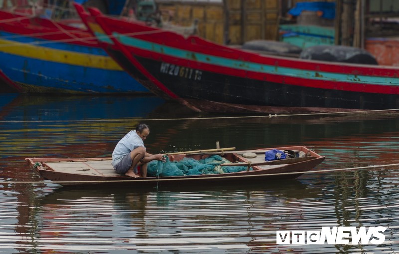 Ngac nhien nguoi Bo Lo o VN: Lung cong, co rut...