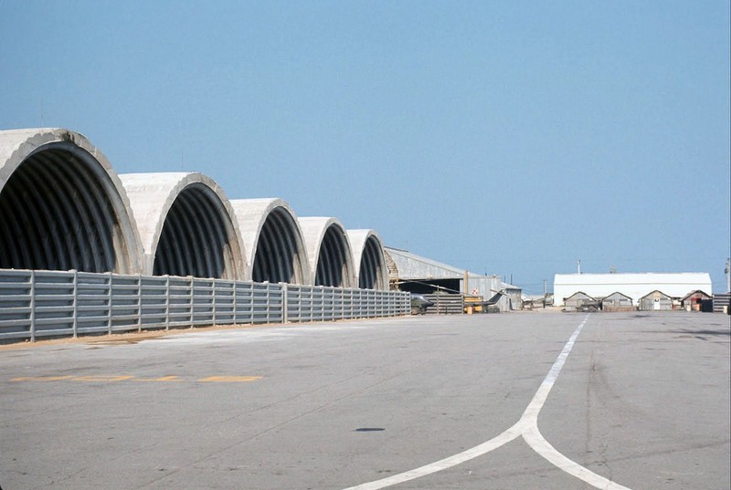 Soi san bay Nuoc Man o Da Nang thoi chien tranh VN-Hinh-4