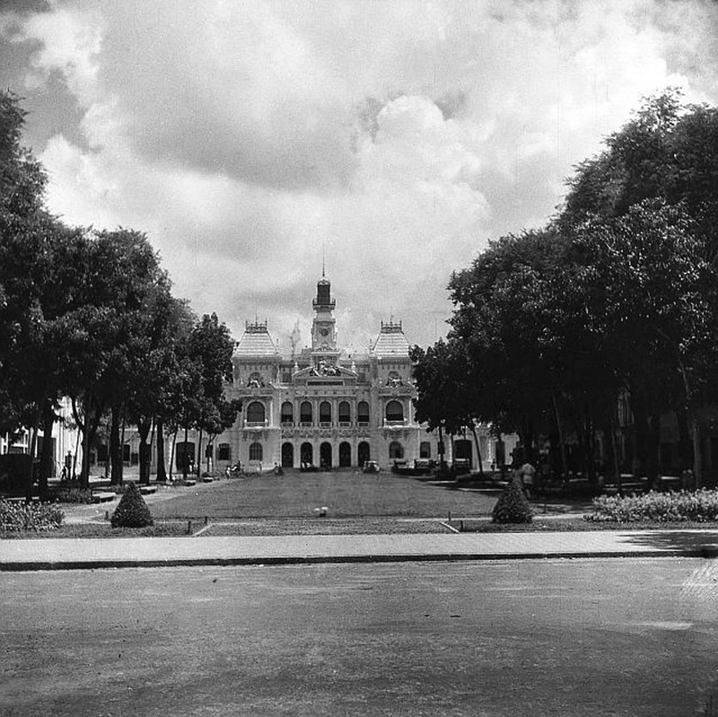 Sai Gon - Cho Lon 1947 qua anh cua Henry Huet