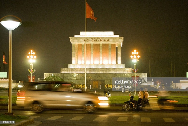 Ngam Quang truong Ba Dinh qua ong kinh phong vien quoc te-Hinh-11