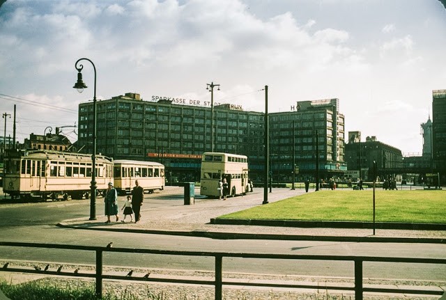 Anh kho quen ve Berlin thap nien 1950, khi chua co Buc tuong Berlin-Hinh-21