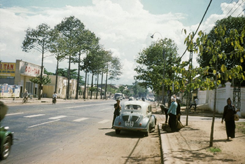 Sai Gon nam 1958 qua ong kinh Richard C. Harris-Hinh-7