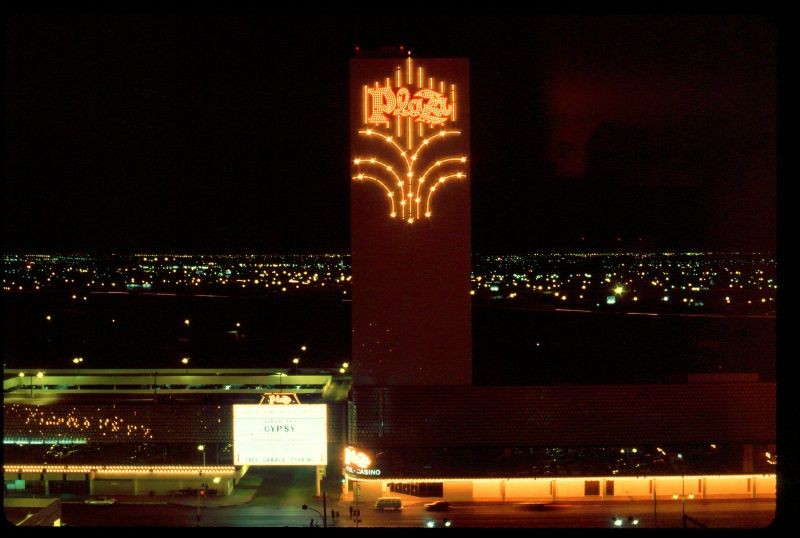 Ngo ngang khung canh ban dem o Las Vegas thap nien 1970-Hinh-13