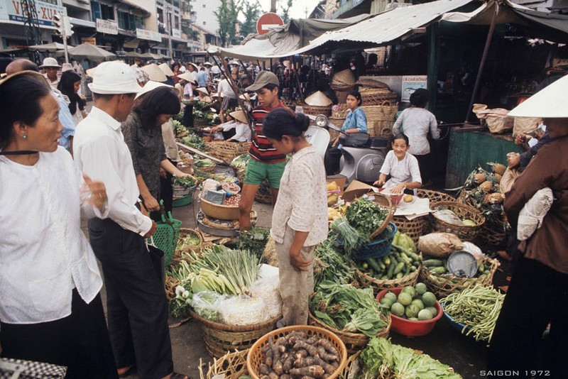 Anh de doi ve phu nu Sai Gon nam 1972 cua Patrice Habans-Hinh-7