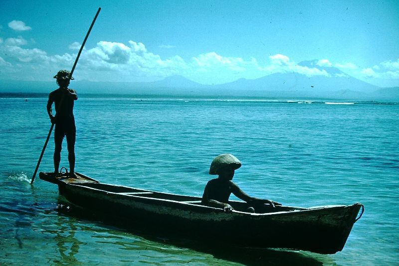 Kham pha hon dao thien duong Bali nam 1952-Hinh-6