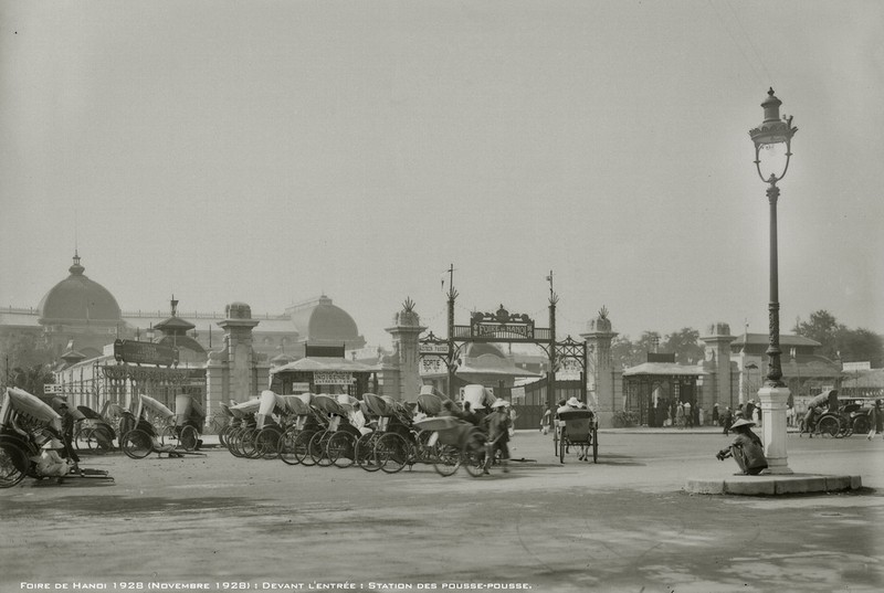 Anh doc ve hoi cho dau xao Ha Noi nam 1928