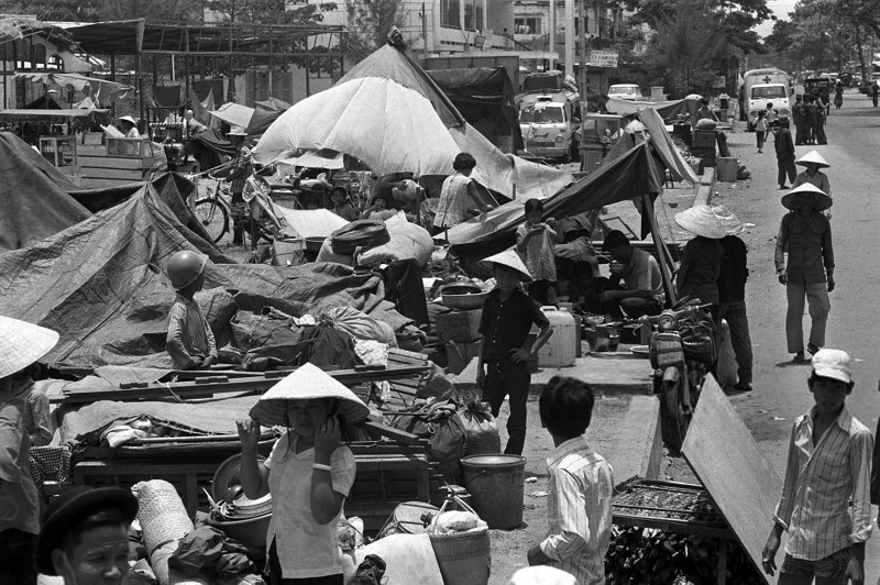 Chien tranh Viet Nam qua anh cua phong vien tu nan thang 4/1975-Hinh-3