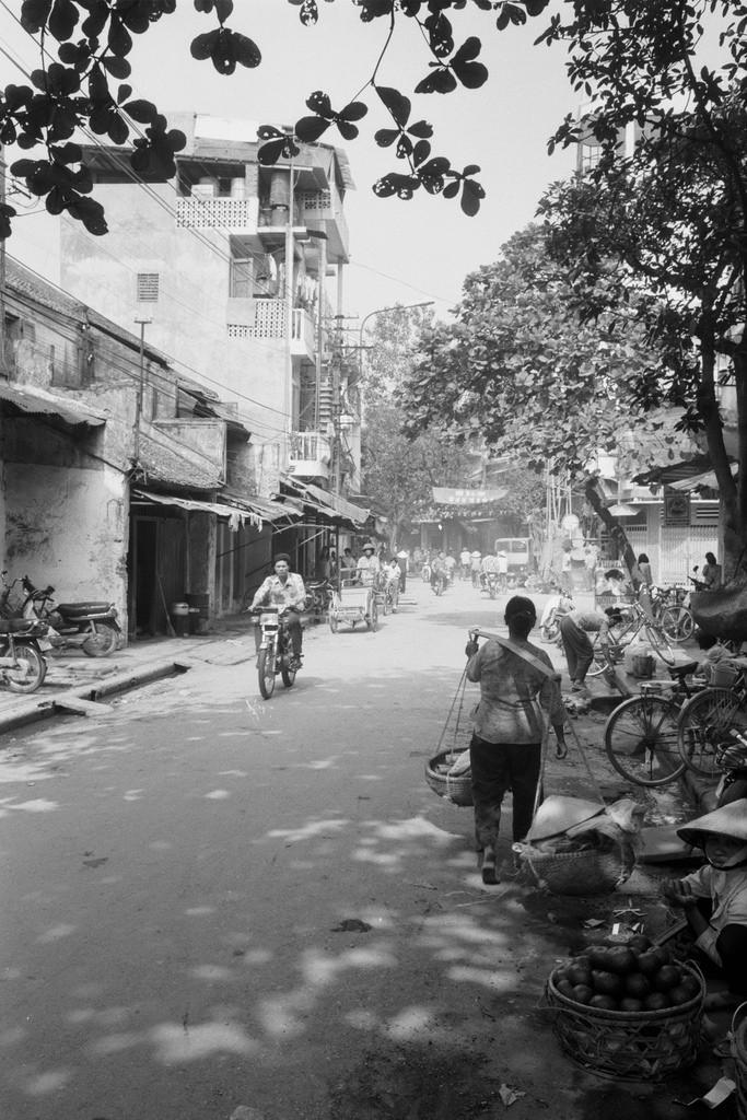 Pho co Ha Noi nam 1995 qua anh cua Per Lander-Hinh-12