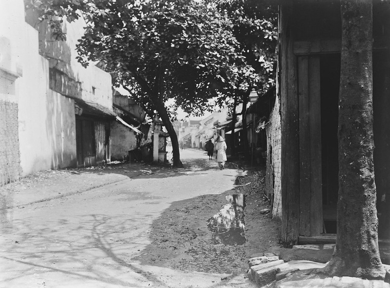 Bo anh cuc quy hiem ve duong pho Ha Noi nam 1896-Hinh-2