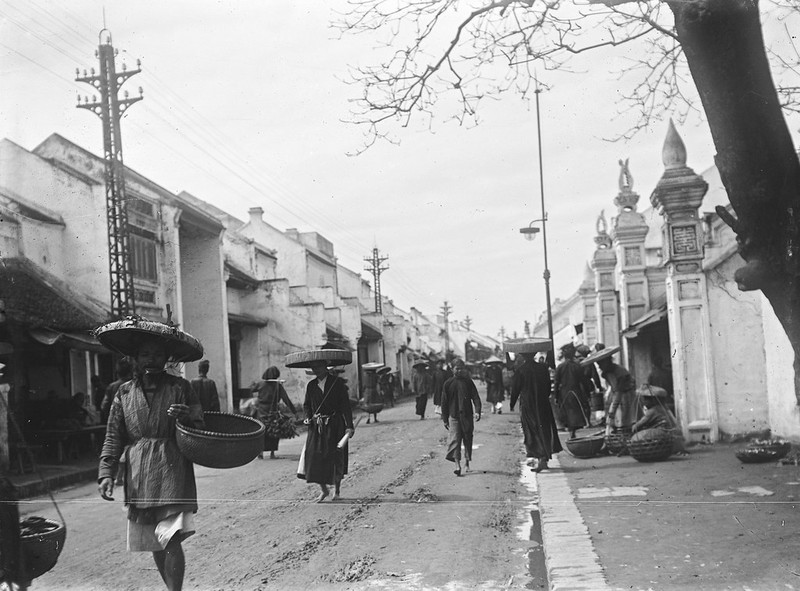 Bo anh cuc quy hiem ve duong pho Ha Noi nam 1896-Hinh-5