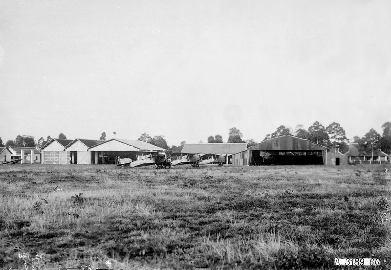 Anh khong dung hang ve Bien Hoa thap nien 1920-Hinh-2