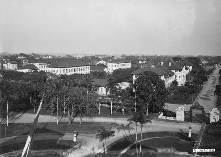 Anh doc truong Trung hoc noi tieng nhat Dong Duong o Ha Noi-Hinh-3