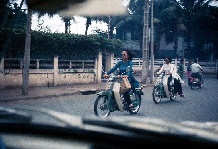 Sai Gon nam 1969 cuc sinh dong qua anh cua John Rellis-Hinh-5