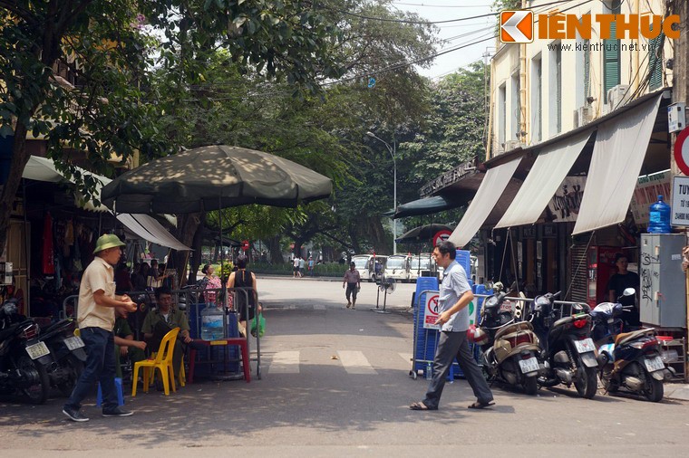 Bi mat dac biet chi co o con pho ngan nhat Ha Noi-Hinh-4