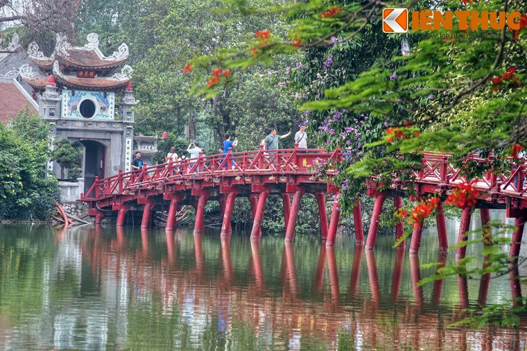 Ba ngoi den tho co linh thieng noi tieng o Ha Noi-Hinh-2