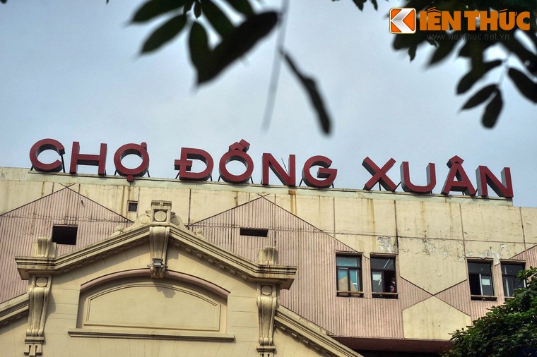 Bi mat chua tiet lo cua cho Dong Xuan tru danh Ha Noi-Hinh-5