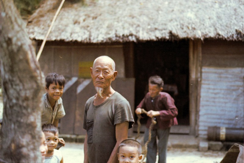 Cuoc song o Binh Dinh nam 1971 - 1972 qua ong kinh linh My-Hinh-4