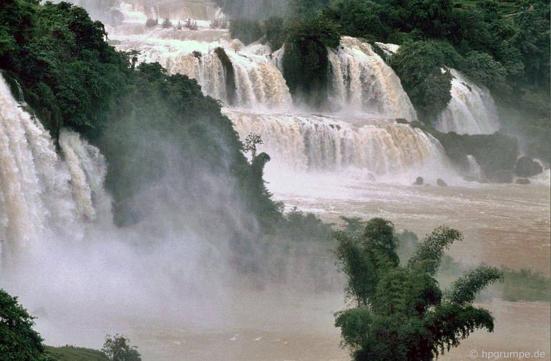 Ngam canh tuong dep ngat ngay o Cao Bang nam 1993-Hinh-10