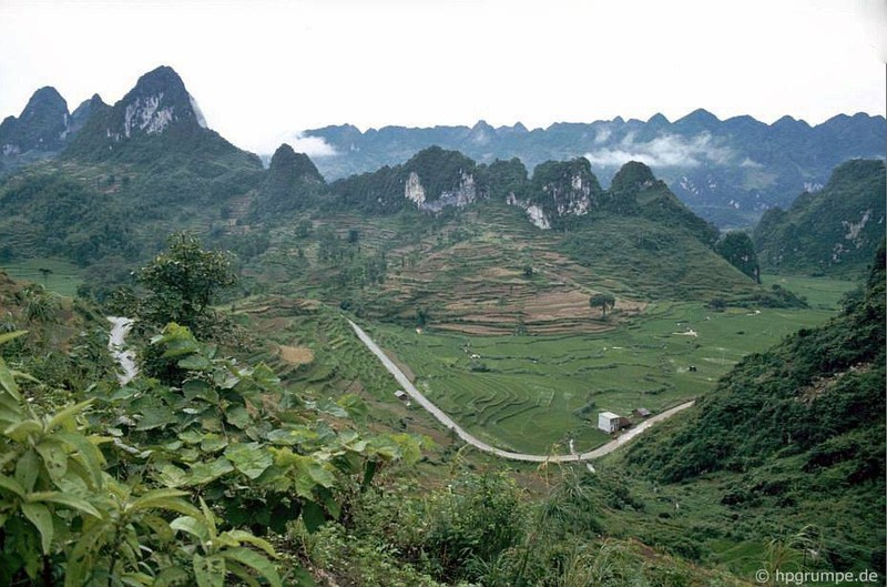 Ngam canh tuong dep ngat ngay o Cao Bang nam 1993-Hinh-4