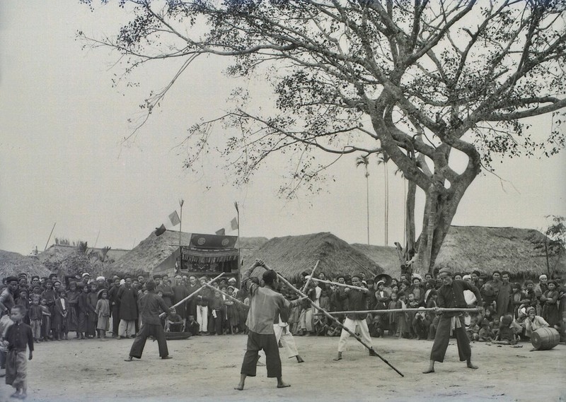 Hinh doc ve le hoi lang o Nam Dinh nam 1928-Hinh-5