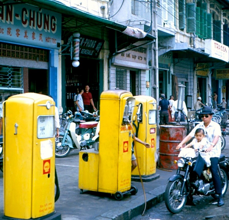 Goc anh cuc la ve cuoc song Sai Gon nam 1970-Hinh-3