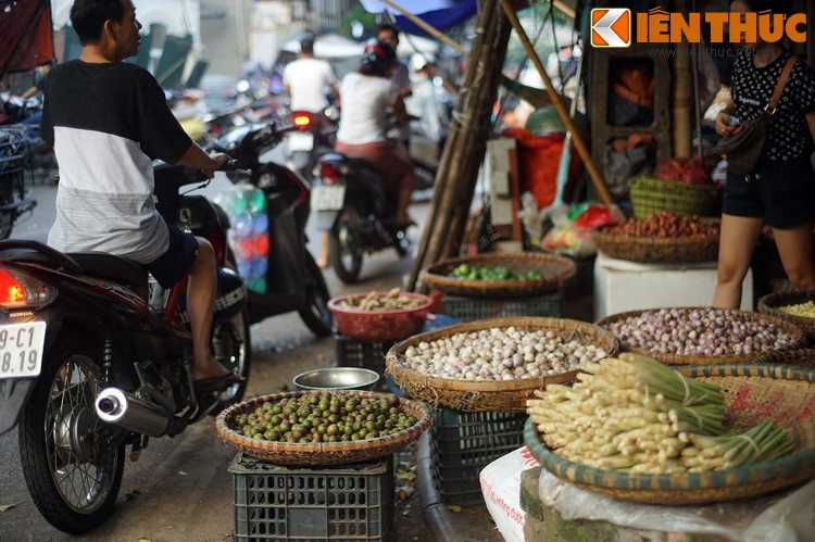 Ky la noi bon khu cho nam canh nhau doc nhat Ha Noi-Hinh-8