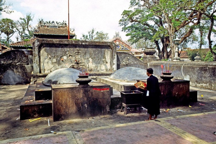 Anh cuc doc: Doi song tam linh huyen bi o Sai Gon 1965-Hinh-5