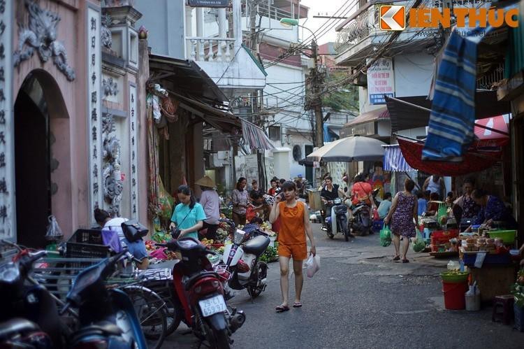 Ky la noi bon khu cho nam canh nhau doc nhat Ha Noi-Hinh-16