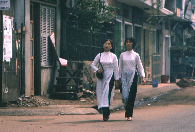 Anh cuc doc Sai Gon nam 1971 qua ong kinh nguoi My-Hinh-4