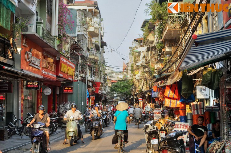 Bi mat lich su cua pho Ha Trung noi tieng Ha Noi