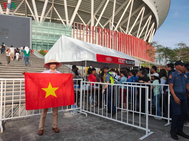 Khong khi soi dong o Philippine Arena truoc le khai mac SEA Games 30-Hinh-6