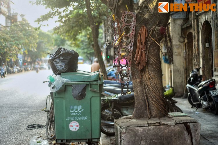 He lo nhung cau chuyen lich su bat ngo ve pho Hang Dau-Hinh-18