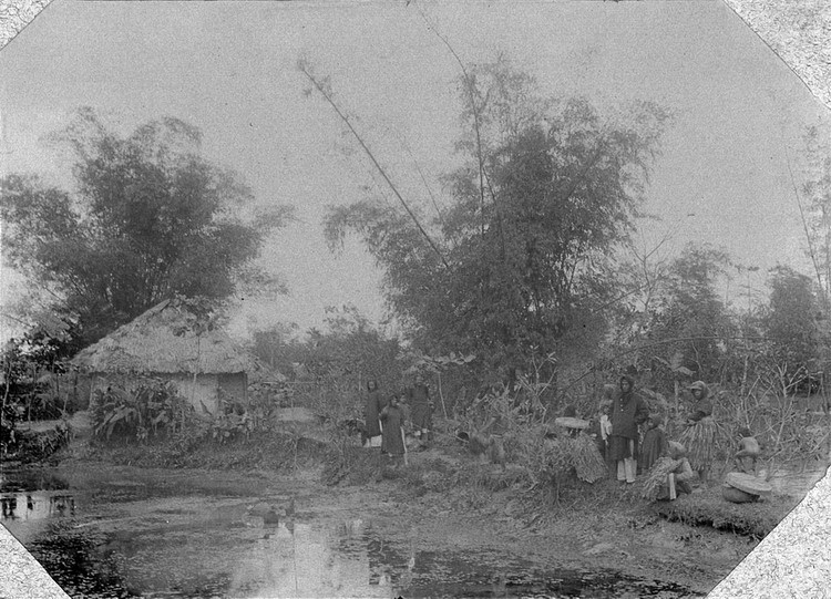 Loat anh cuc quy chua mot lan tiet lo ve Ha Noi nam 1905-Hinh-16