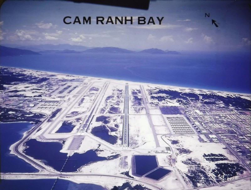 Anh cuc doc ve san bay Cam Ranh truoc nam 1975-Hinh-2