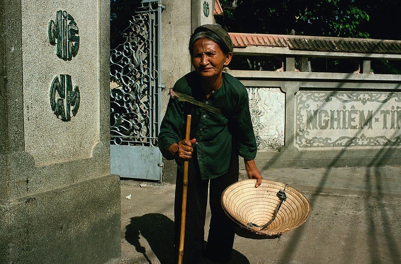 Loat anh “khong dung hang” ve chua Vinh Nghiem thuo ban dau-Hinh-7