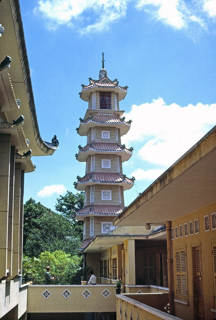 Anh kho quen ve chua Xa Loi noi tieng Sai Gon truoc 1975-Hinh-8