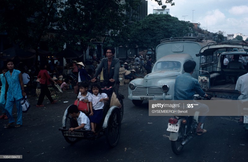 Viet Nam dau thap nien 1990 qua ong kinh Gysembergh Benoit-Hinh-2