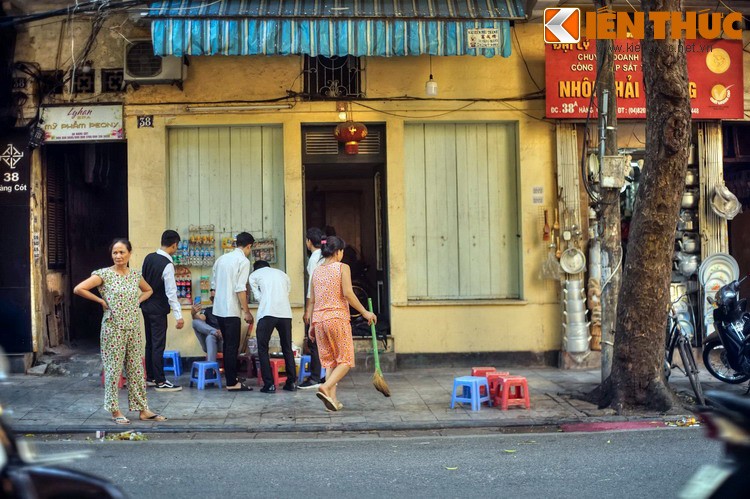 Nhung bi mat lich su bat ngo cua pho Hang Cot khong phai ai cung biet-Hinh-4