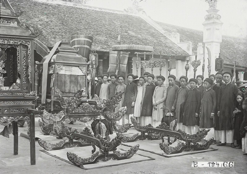 Tan muc le hoi den Dong Nhan Ha Noi ton vinh Hai Ba Trung nam 1920-Hinh-6